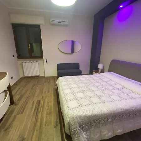 Modern Apartment *