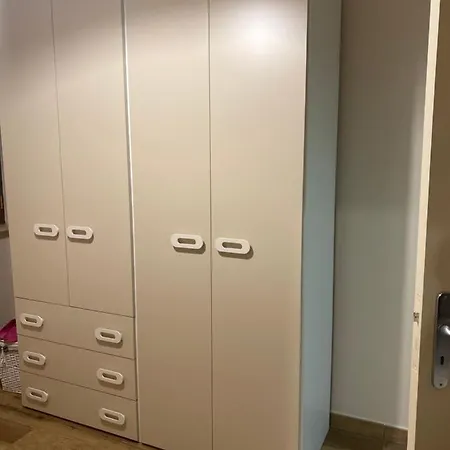 Διαμέρισμα Modern Apartment *