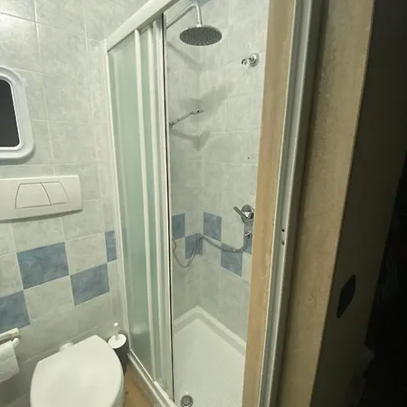Διαμέρισμα Modern Apartment *